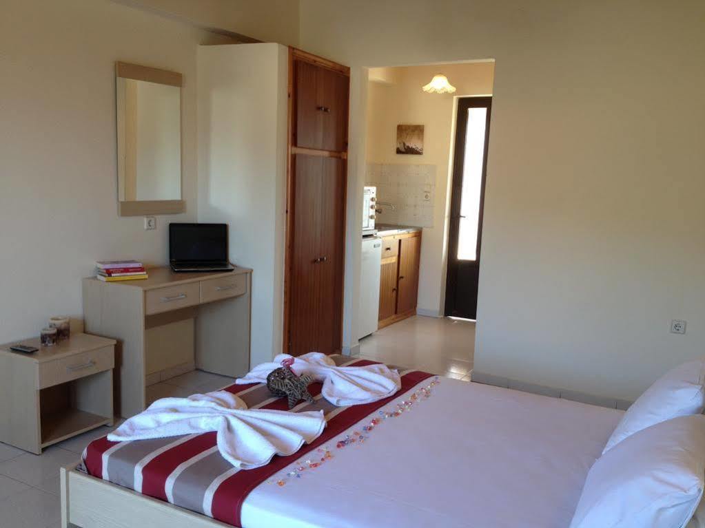 Antonio Studios Naxos City Экстерьер фото